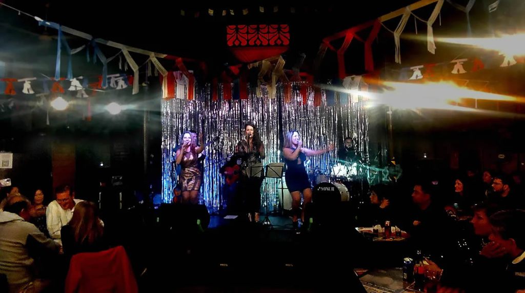 [PRENSA] La Casa de la Cultura de Valparaíso se despide del edificio La Spezia con almuerzo dominguero y música en&nbsp;vivo